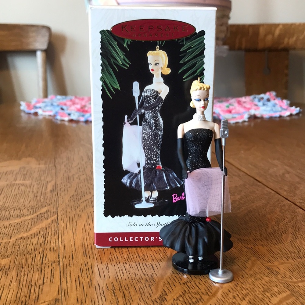 [Hallmark] Barbie Solo in the Spotlight. 1995